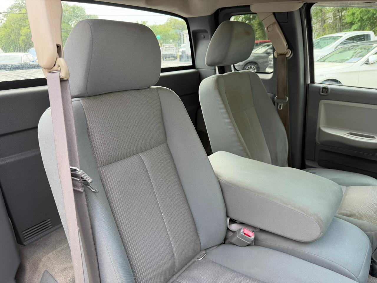 2005 Dodge Dakota 2dr Club Cab 131" WB ST Jacksonville FL