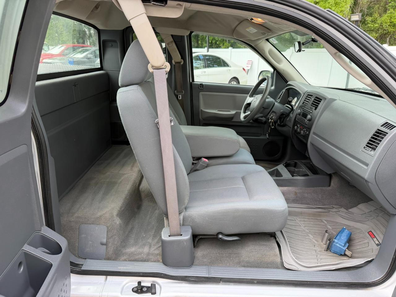 2005 Dodge Dakota 2dr Club Cab 131" WB ST Jacksonville FL