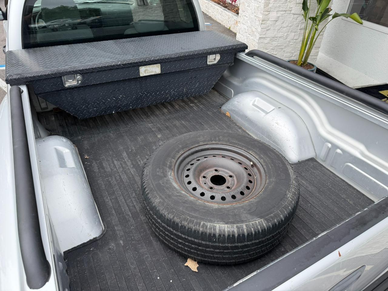 2005 Dodge Dakota 2dr Club Cab 131" WB ST Jacksonville FL