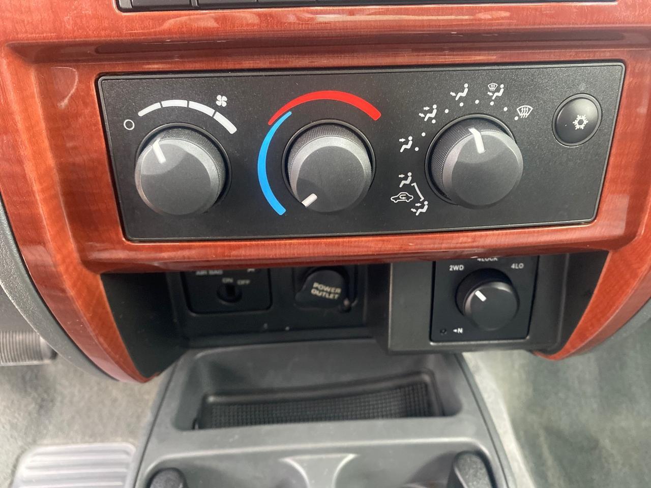 2005 Dodge Dakota SLT LOW MILES 69,842 4WD CLUB Pompano Beach FL