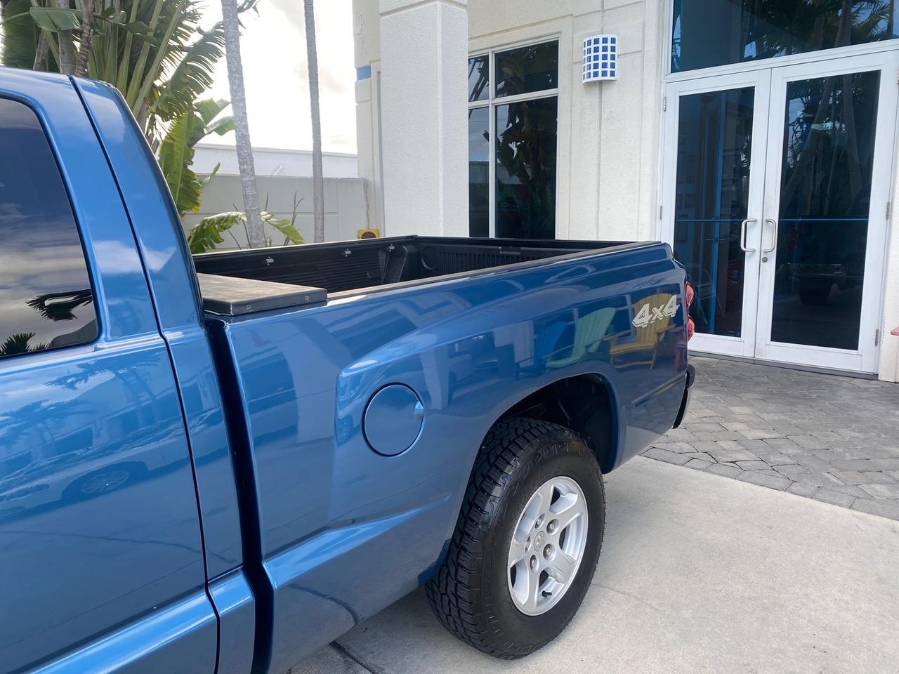 2005 Dodge Dakota SLT LOW MILES 69,842 4WD CLUB Pompano Beach FL