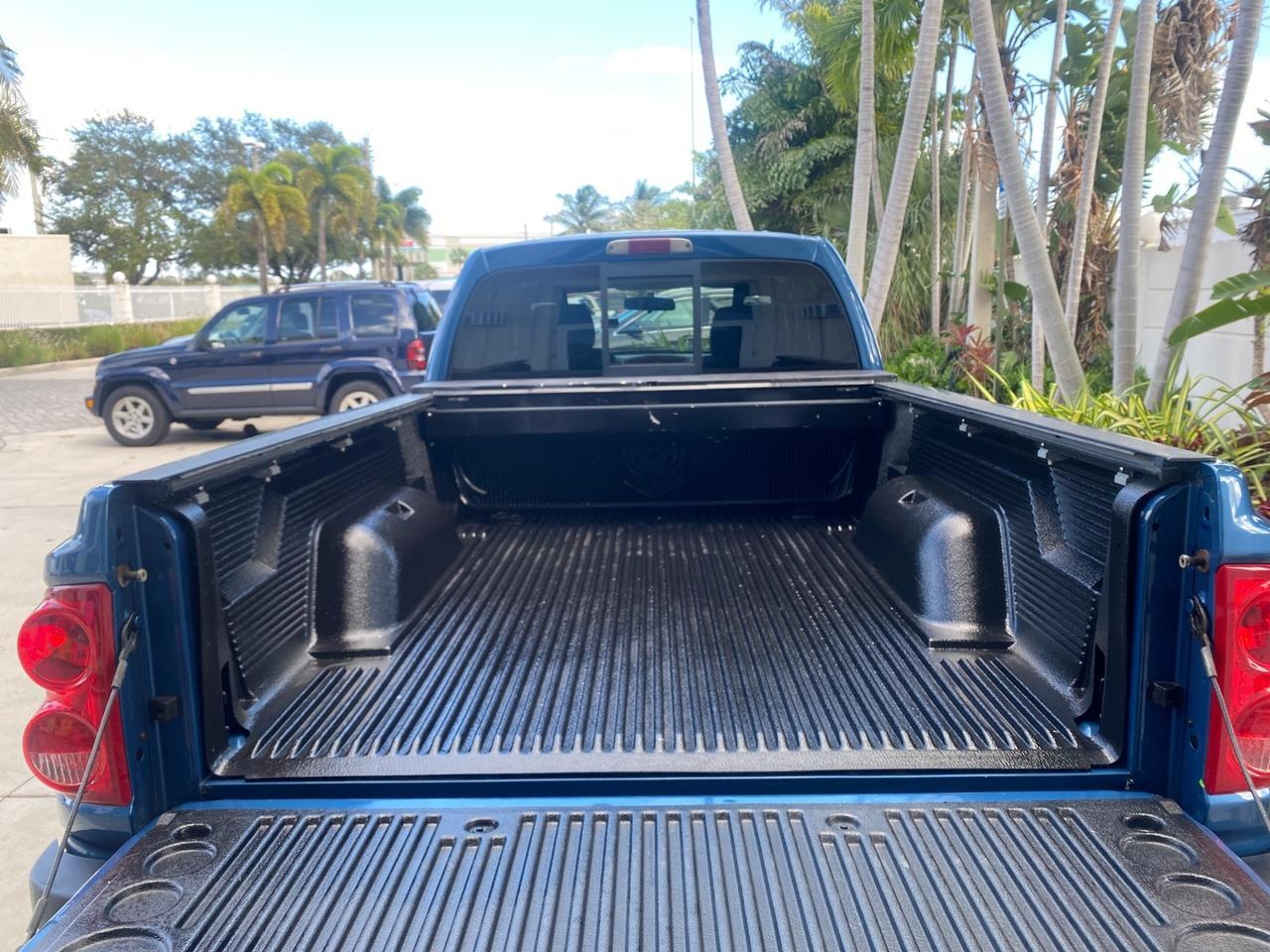 2005 Dodge Dakota SLT LOW MILES 69,842 4WD CLUB Pompano Beach FL