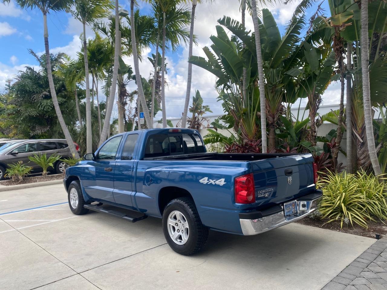 2005 Dodge Dakota SLT LOW MILES 69,842 4WD CLUB Pompano Beach FL