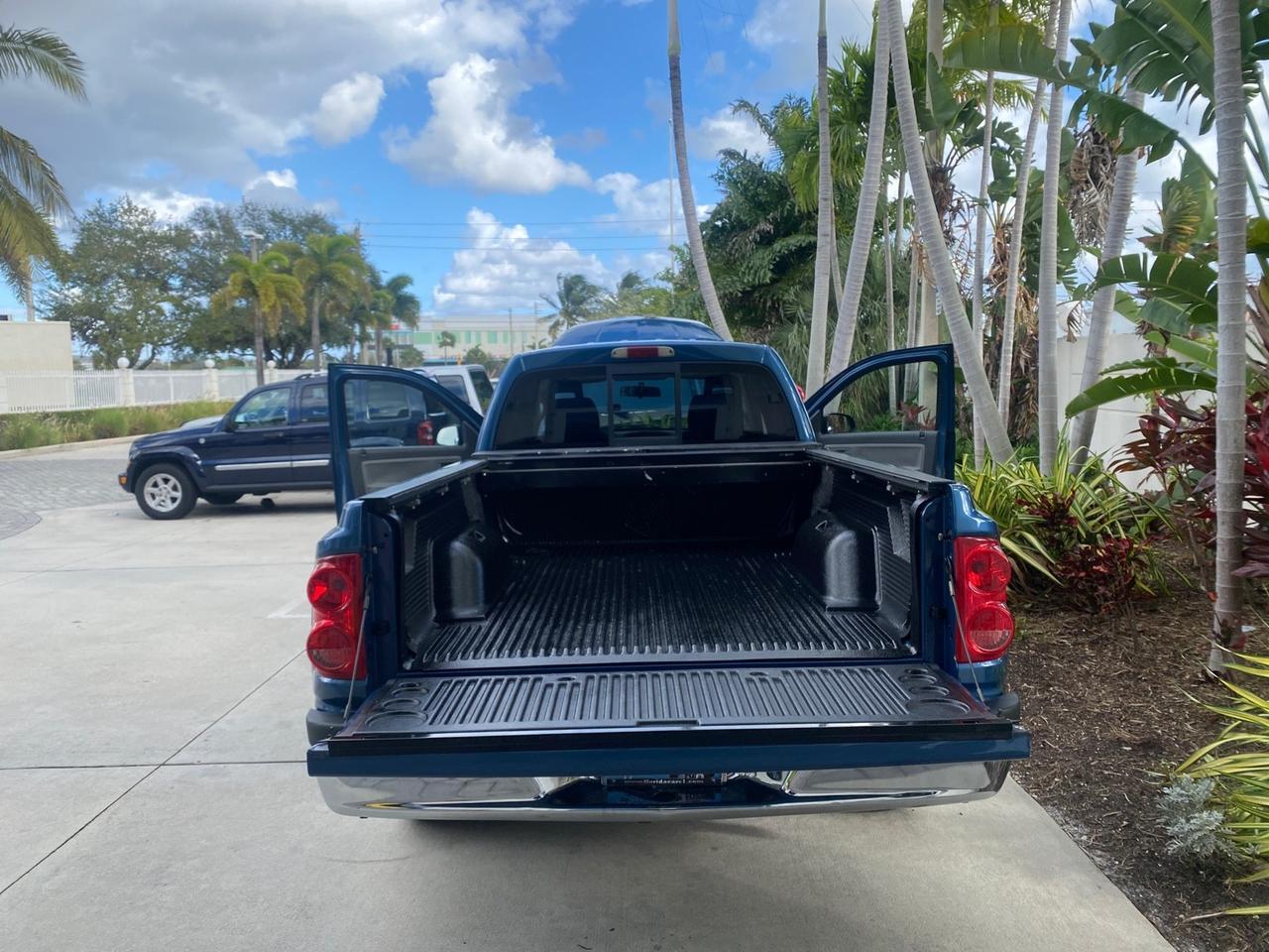 2005 Dodge Dakota SLT LOW MILES 69,842 4WD CLUB Pompano Beach FL