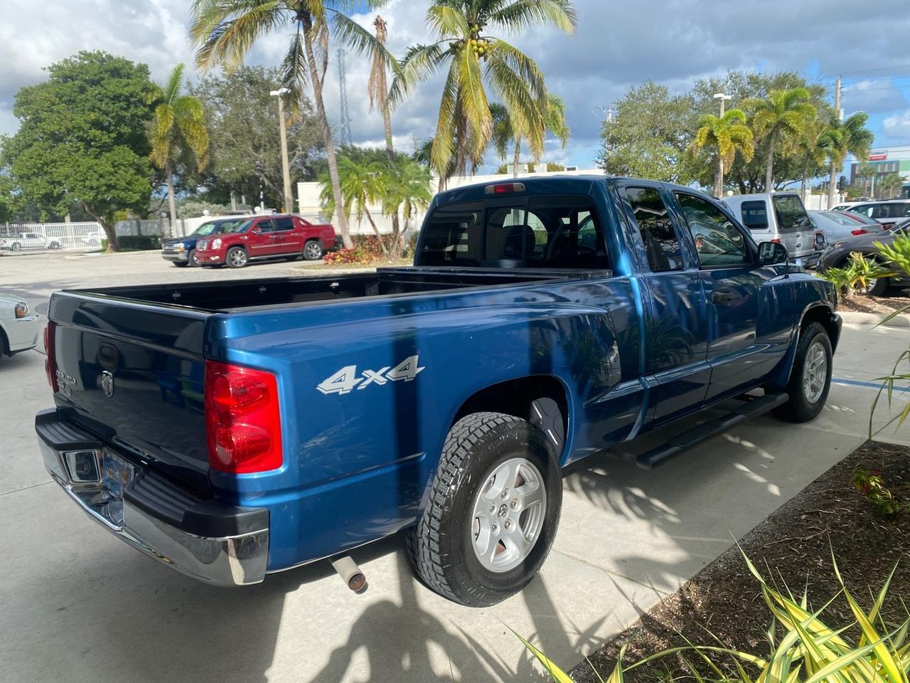 2005 Dodge Dakota SLT LOW MILES 69,842 4WD CLUB Pompano Beach FL