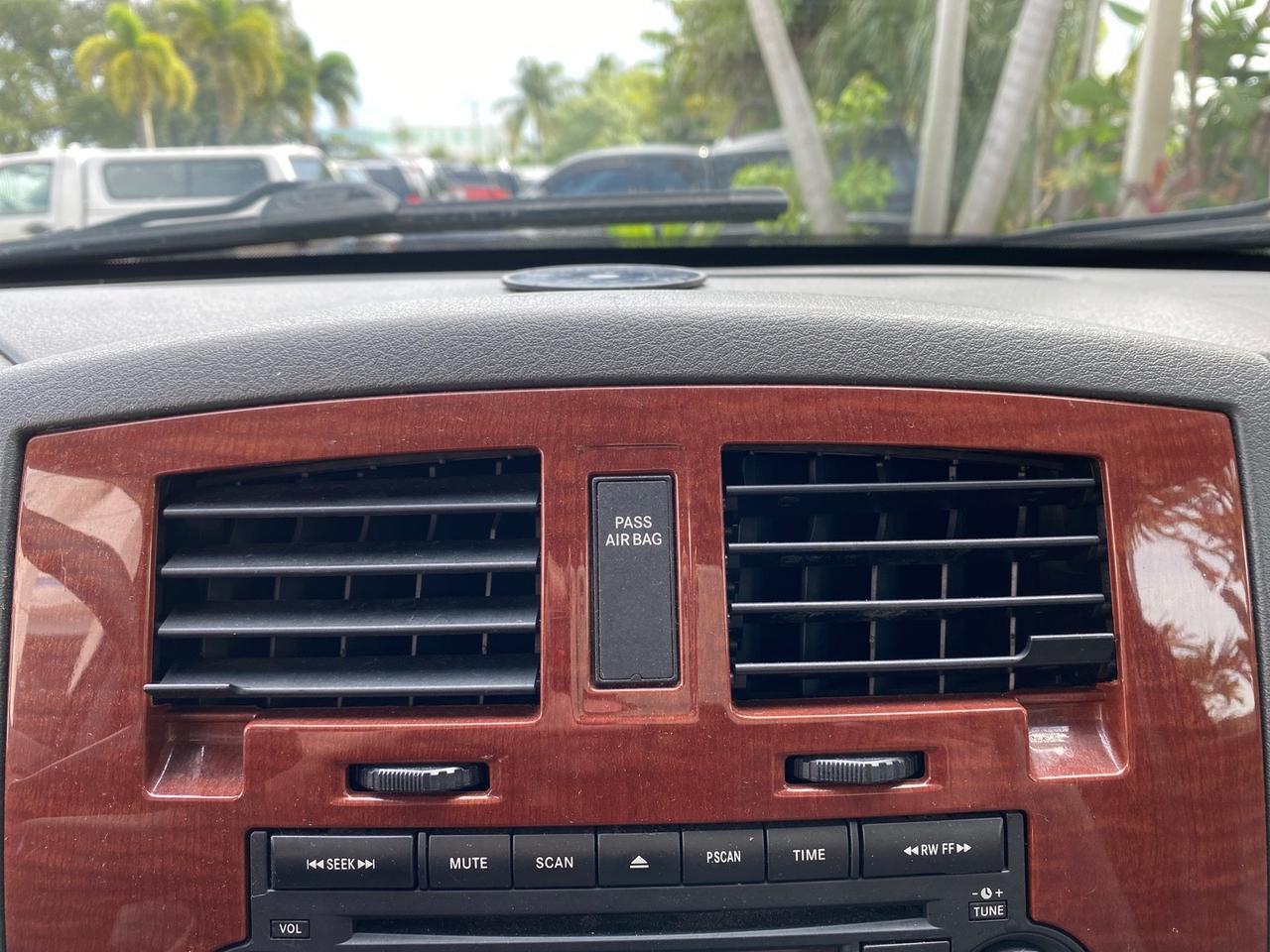 2005 Dodge Dakota SLT LOW MILES 70,362 4WD Pompano Beach FL