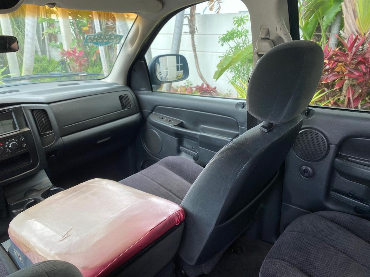 2005 Dodge Ram 1500 4 DR SLT 1 OWNER FL HEMI 5.7 V8 Pompano Beach FL