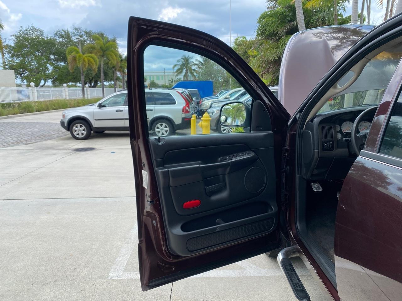 2005 Dodge Ram 1500 4 DR SLT 1 OWNER FL HEMI 5.7 V8 Pompano Beach FL