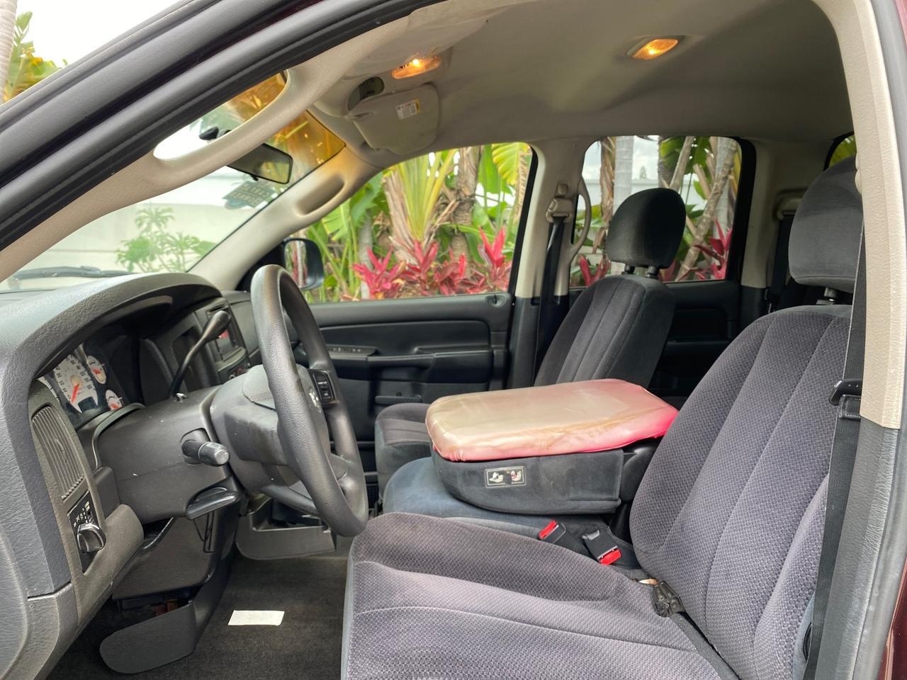 2005 Dodge Ram 1500 4 DR SLT 1 OWNER FL HEMI 5.7 V8 Pompano Beach FL