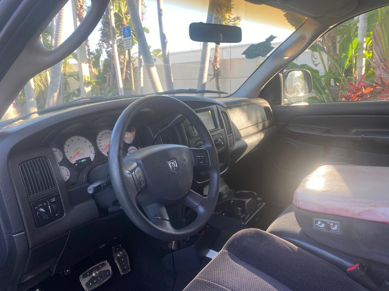 2005 Dodge Ram 1500 SLT 1 OWNER FL HEMI 5.7 V8 Pompano Beach FL