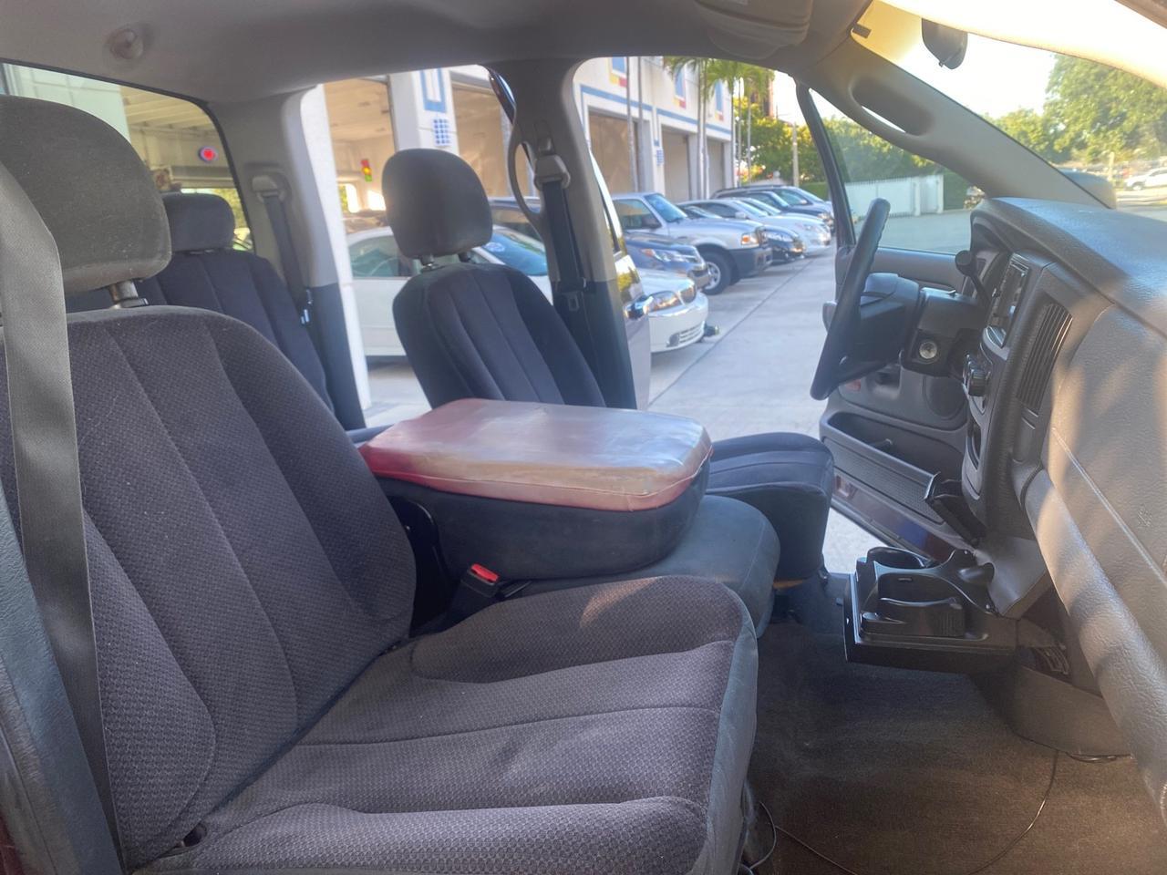 2005 Dodge Ram 1500 SLT 1 OWNER FL HEMI 5.7 V8 Pompano Beach FL