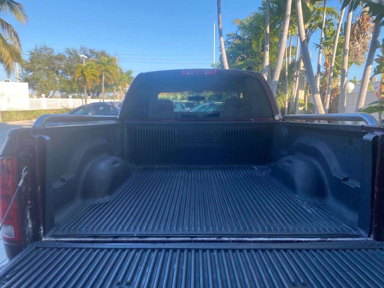 2005 Dodge Ram 1500 SLT 1 OWNER FL HEMI 5.7 V8 Pompano Beach FL
