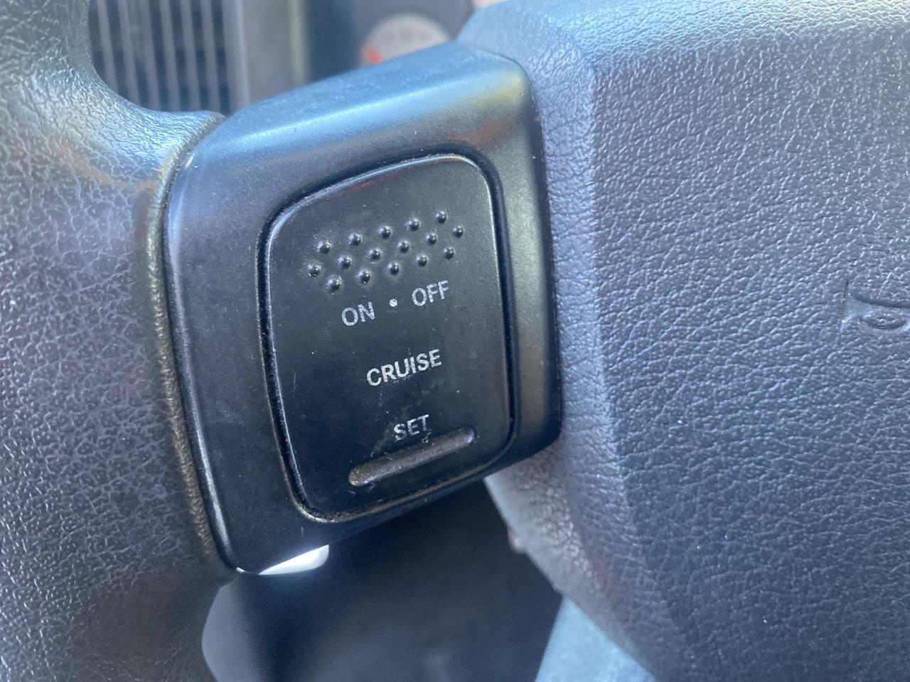 2005 Dodge Ram 1500 SLT 1 OWNER FL HEMI 5.7 V8 Pompano Beach FL