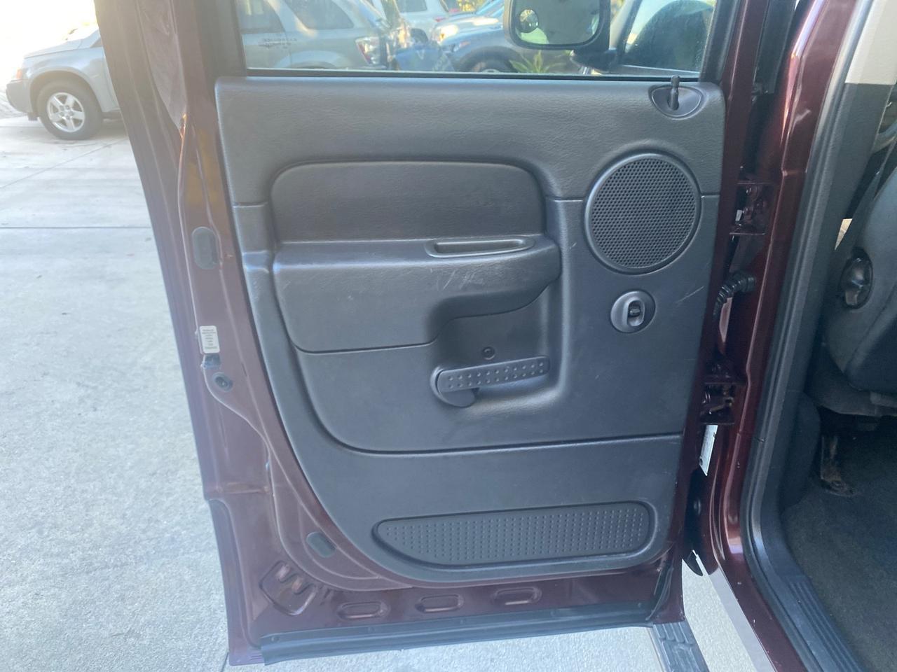 2005 Dodge Ram 1500 SLT 1 OWNER FL HEMI 5.7 V8 Pompano Beach FL