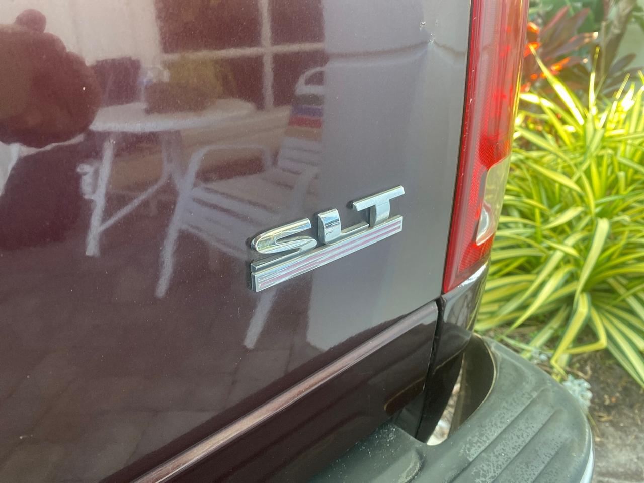 2005 Dodge Ram 1500 SLT 1 OWNER FL HEMI 5.7 V8 Pompano Beach FL