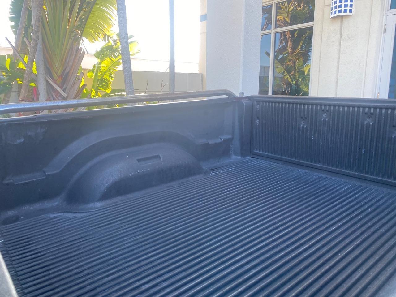 2005 Dodge Ram 1500 SLT 1 OWNER FL HEMI 5.7 V8 Pompano Beach FL