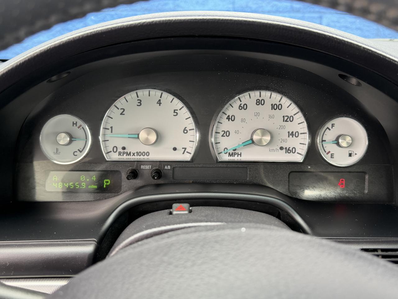 2005 FORD THUNDERBIRD PREMIUM Connellsville PA