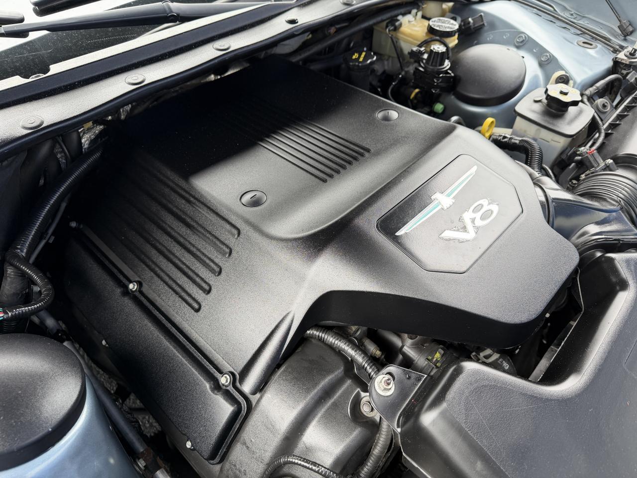 2005 FORD THUNDERBIRD PREMIUM Connellsville PA