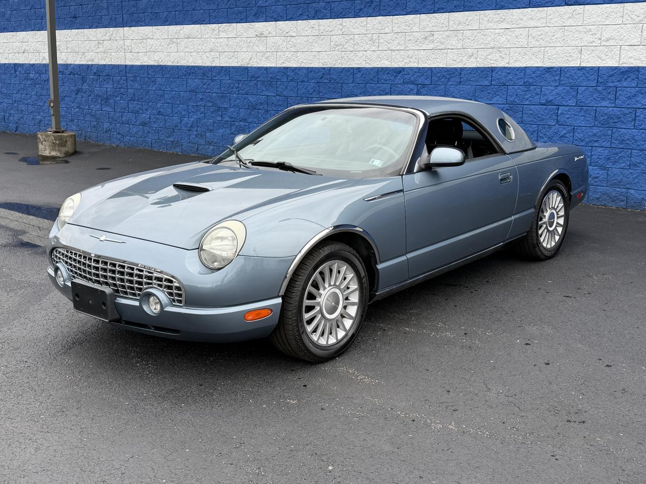 2005 FORD THUNDERBIRD PREMIUM Connellsville PA
