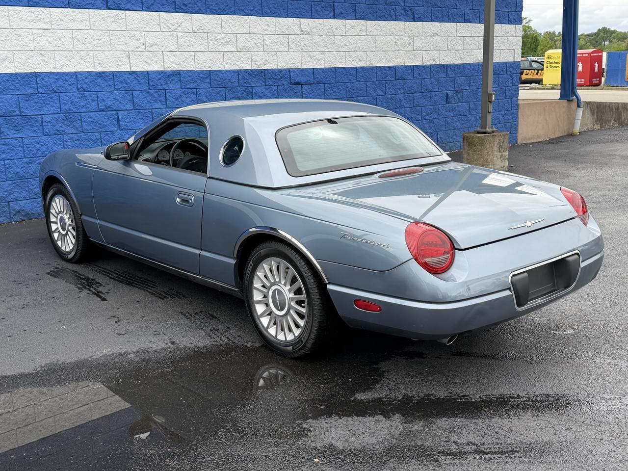 2005 FORD THUNDERBIRD PREMIUM Connellsville PA