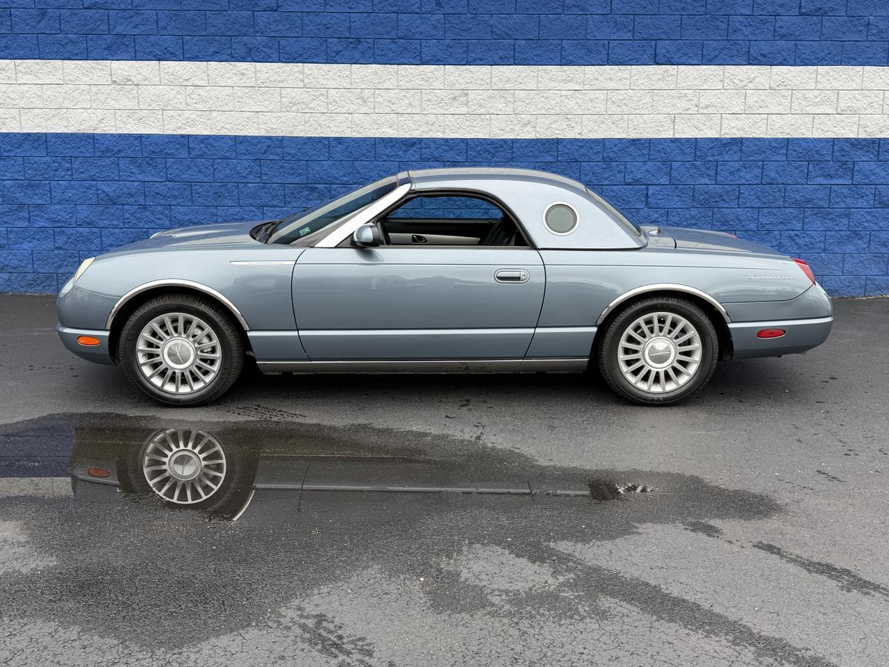 2005 FORD THUNDERBIRD PREMIUM Connellsville PA