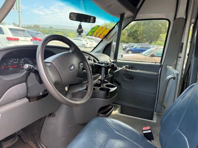 2005 Ford E-350 Super Duty XL | XLT East Islip NY