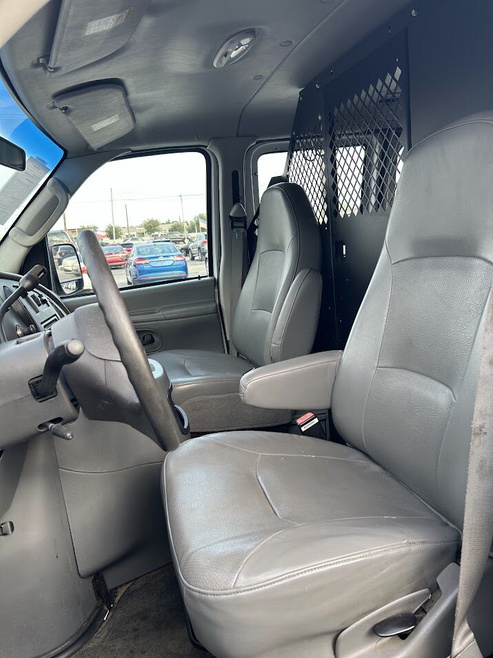 2005 Ford Econoline E-250 Houston TX