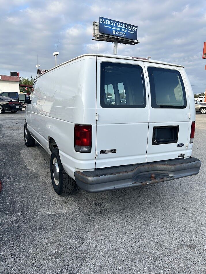 2005 Ford Econoline E-250 Houston TX