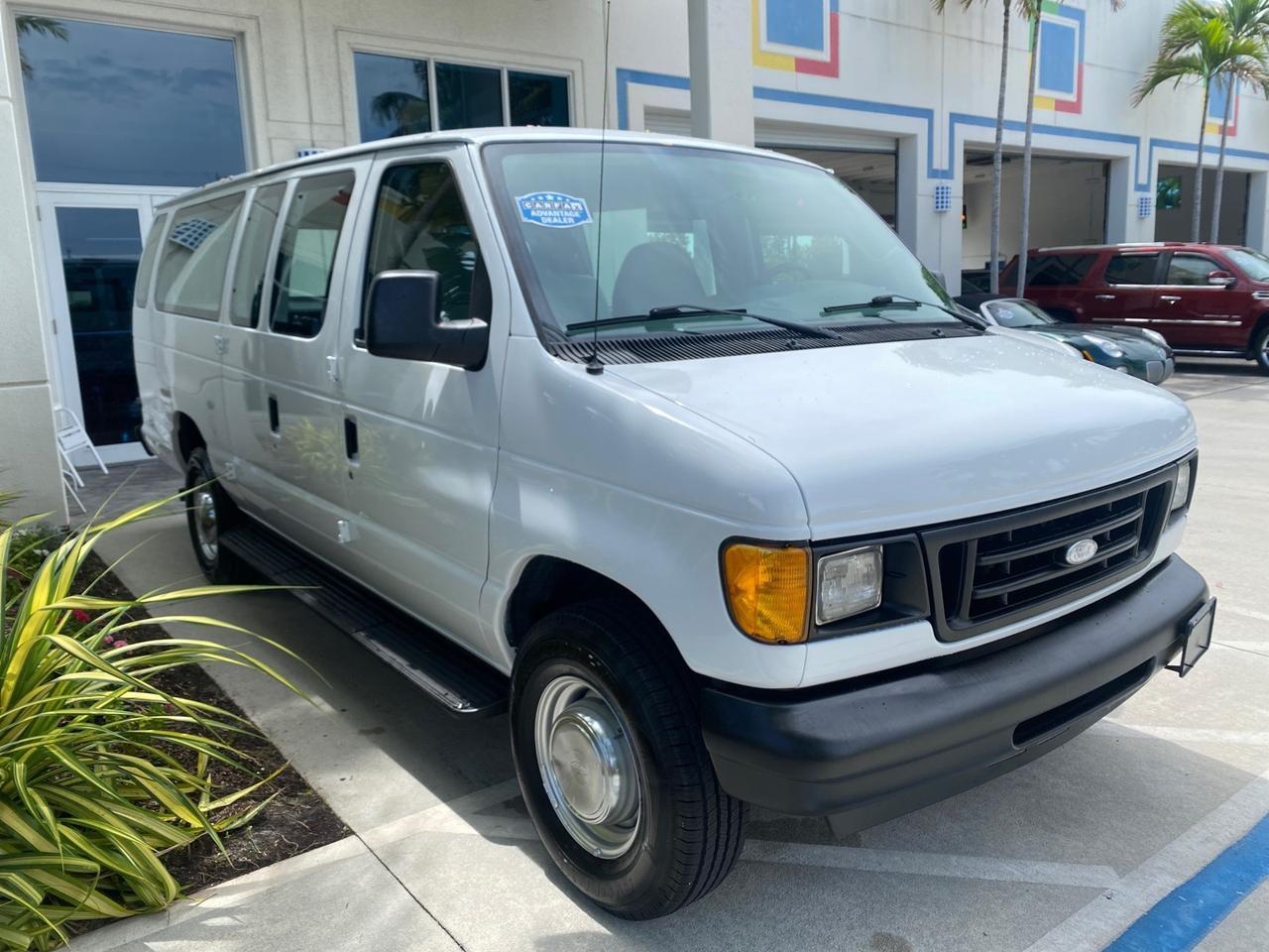 2005 Ford Econoline Wagon 5 PASSENGER XL LOW MILES 49,408 Pompano Beach FL