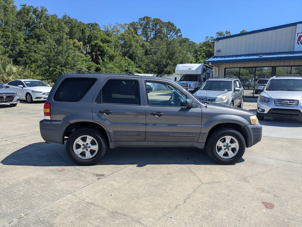 2005 Ford Escape
