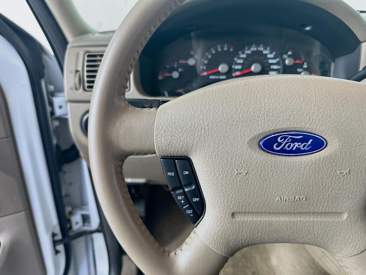 2005 Ford Explorer Eddie Bauer Tacoma WA