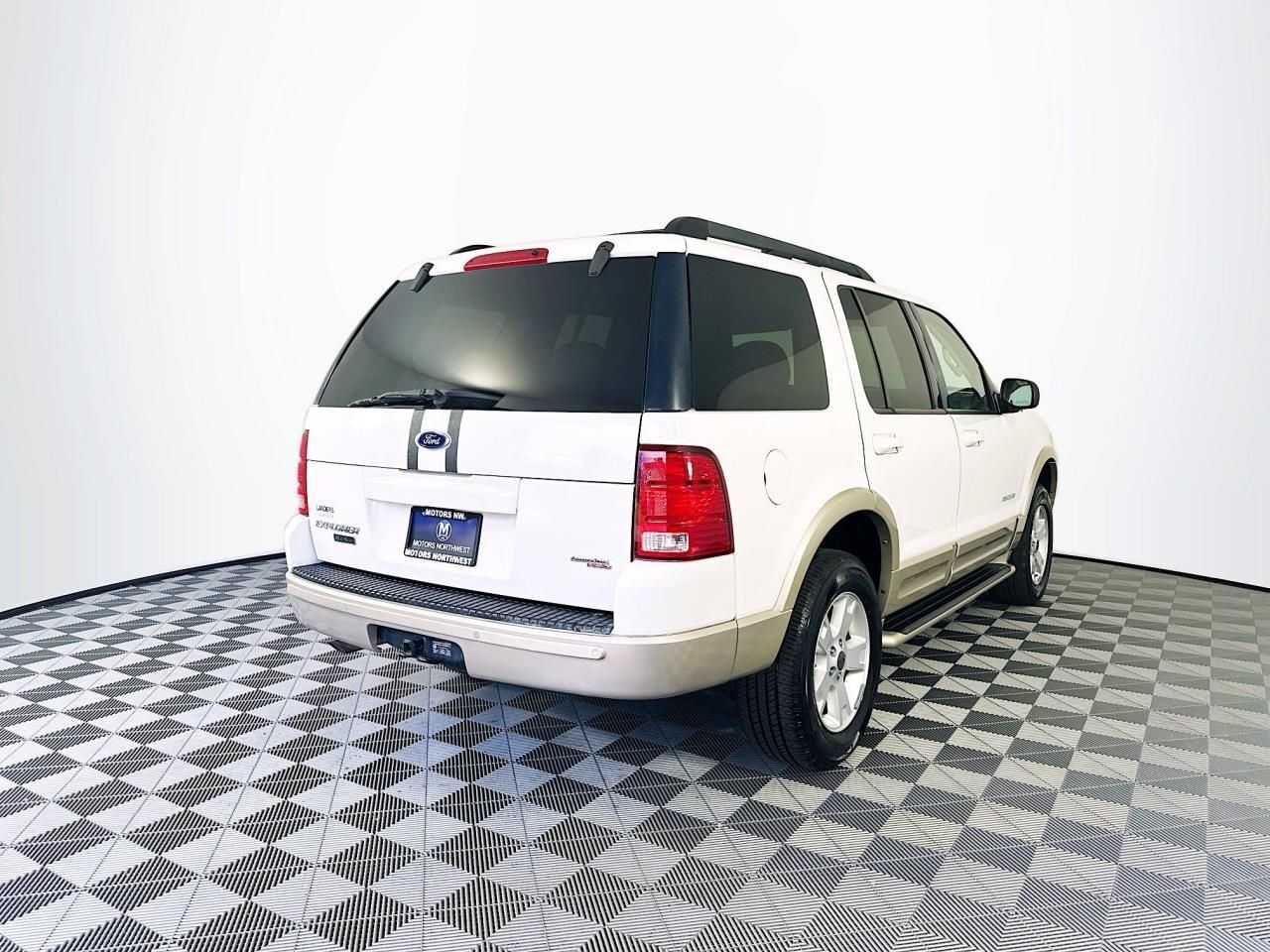 2005 Ford Explorer Eddie Bauer Tacoma WA