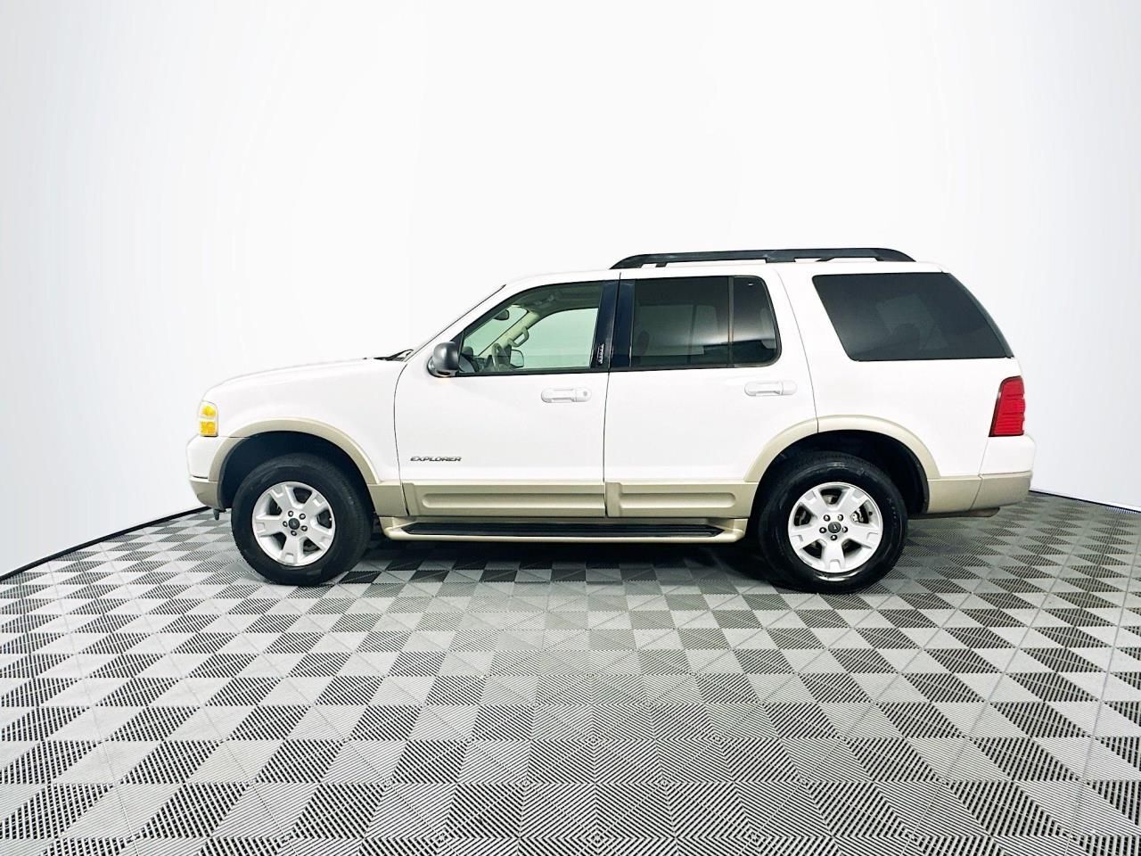 2005 Ford Explorer Eddie Bauer Tacoma WA
