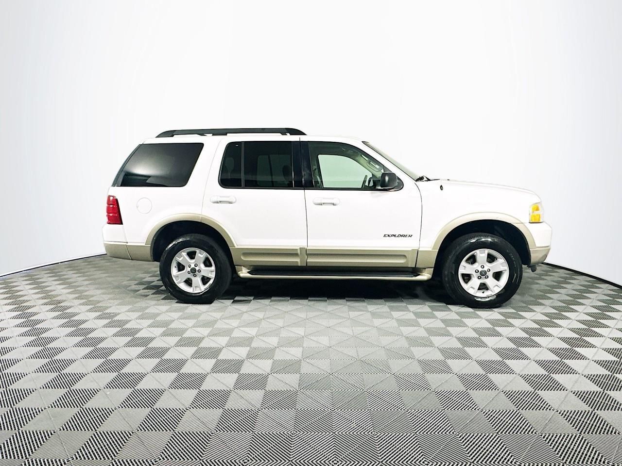 2005 Ford Explorer Eddie Bauer Tacoma WA
