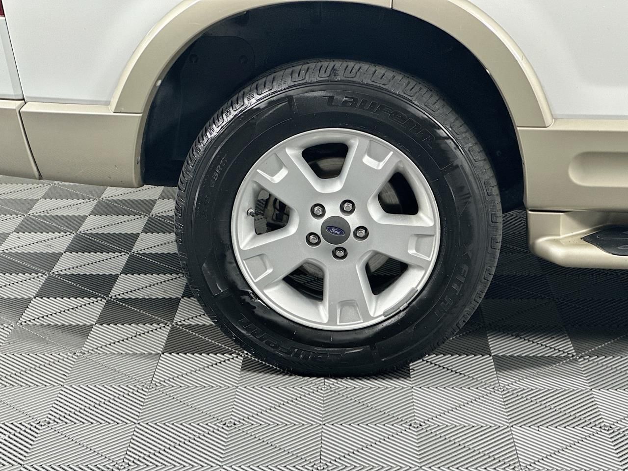 2005 Ford Explorer Eddie Bauer Tacoma WA