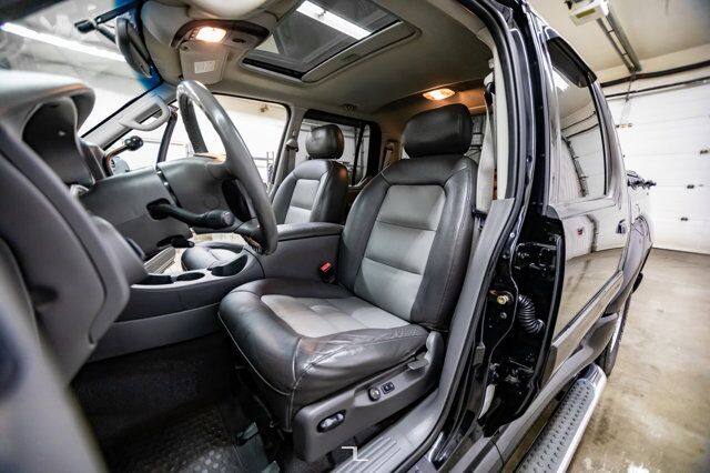 2005 Ford Explorer Sport Trac 4x4 XLT Sport Leather Roof Red Deer AB