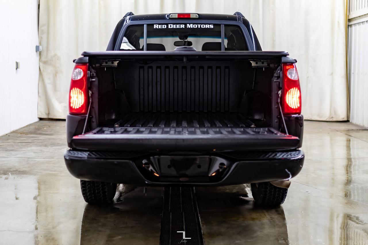 2005 Ford Explorer Sport Trac 4x4 XLT XLT Sport Leather Roof Red Deer AB