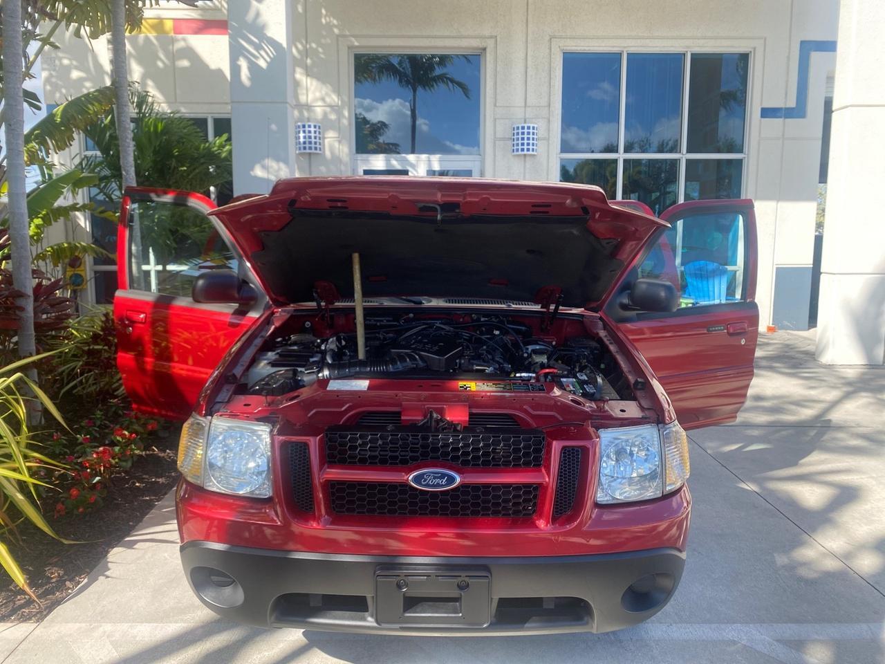 2005 Ford Explorer Sport Trac PU XLS LOW MILES 72,457 Pompano Beach FL