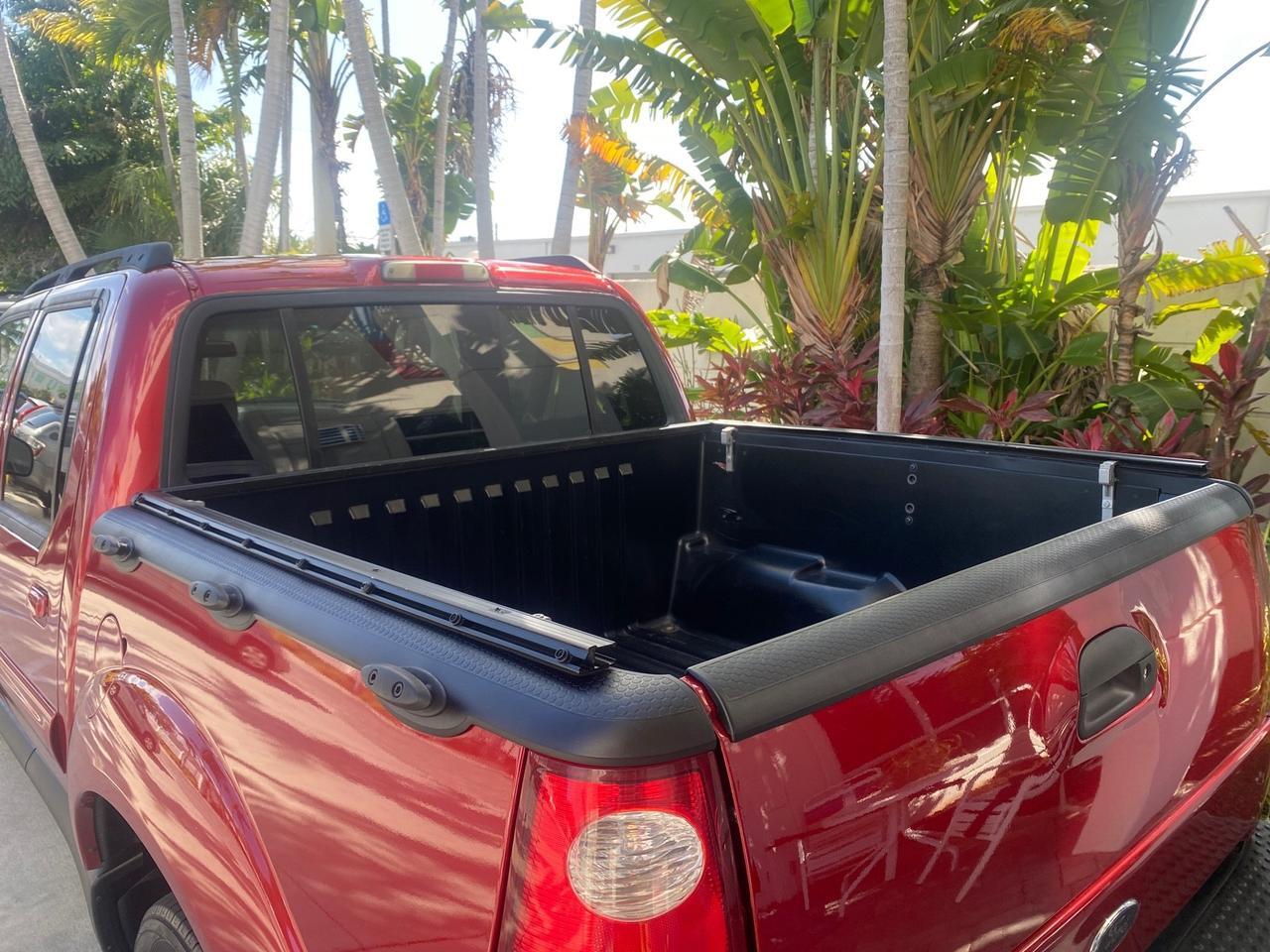 2005 Ford Explorer Sport Trac PU XLS LOW MILES 72,457 Pompano Beach FL