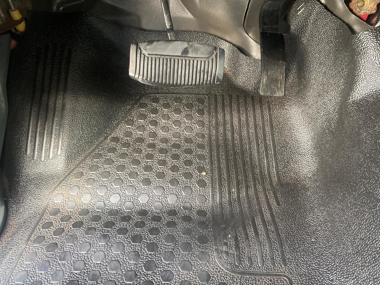 2005 Ford Explorer Sport Trac PU XLS LOW MILES 72,457 Pompano Beach FL