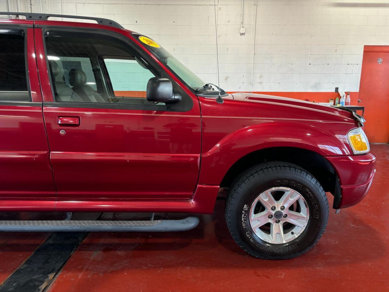 2005 Ford Explorer Sport Trac XLT Franklin OH
