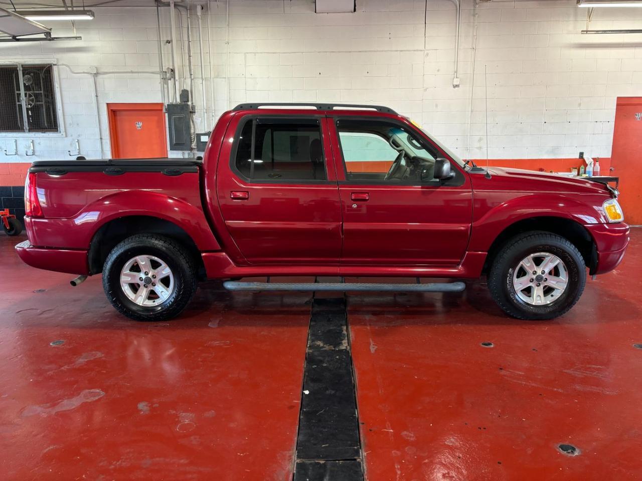 2005 Ford Explorer Sport Trac XLT Franklin OH