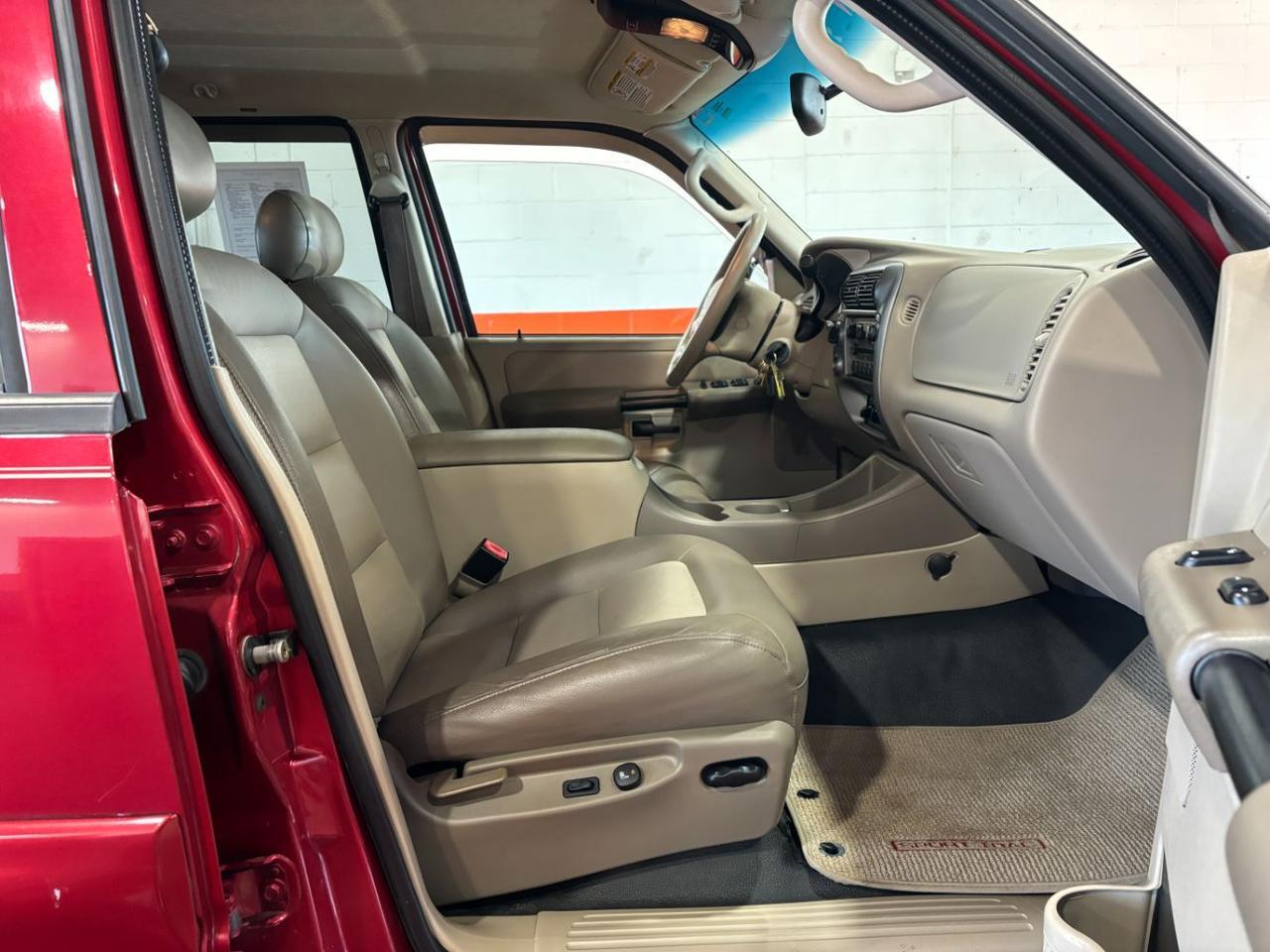 2005 Ford Explorer Sport Trac XLT Franklin OH
