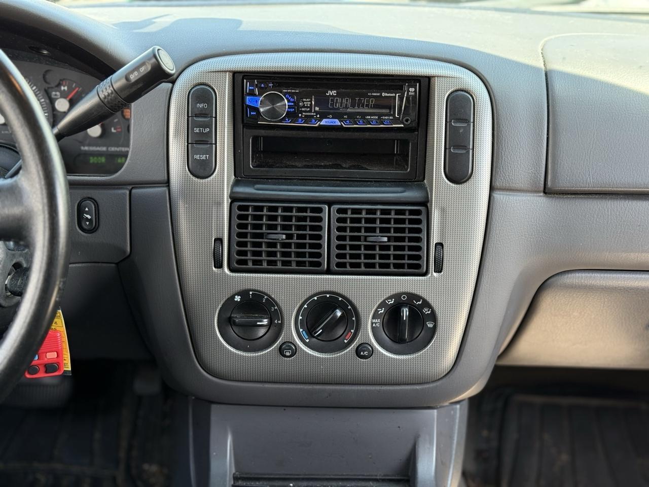 2005 Ford Explorer XLT Crestwood KY