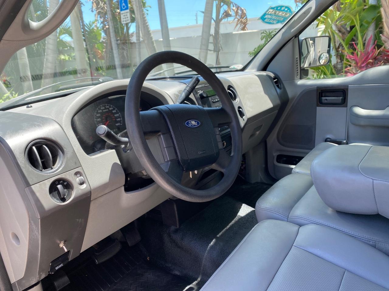 2005 Ford F-150 PU STX LOW MILES 18,931 Pompano Beach FL