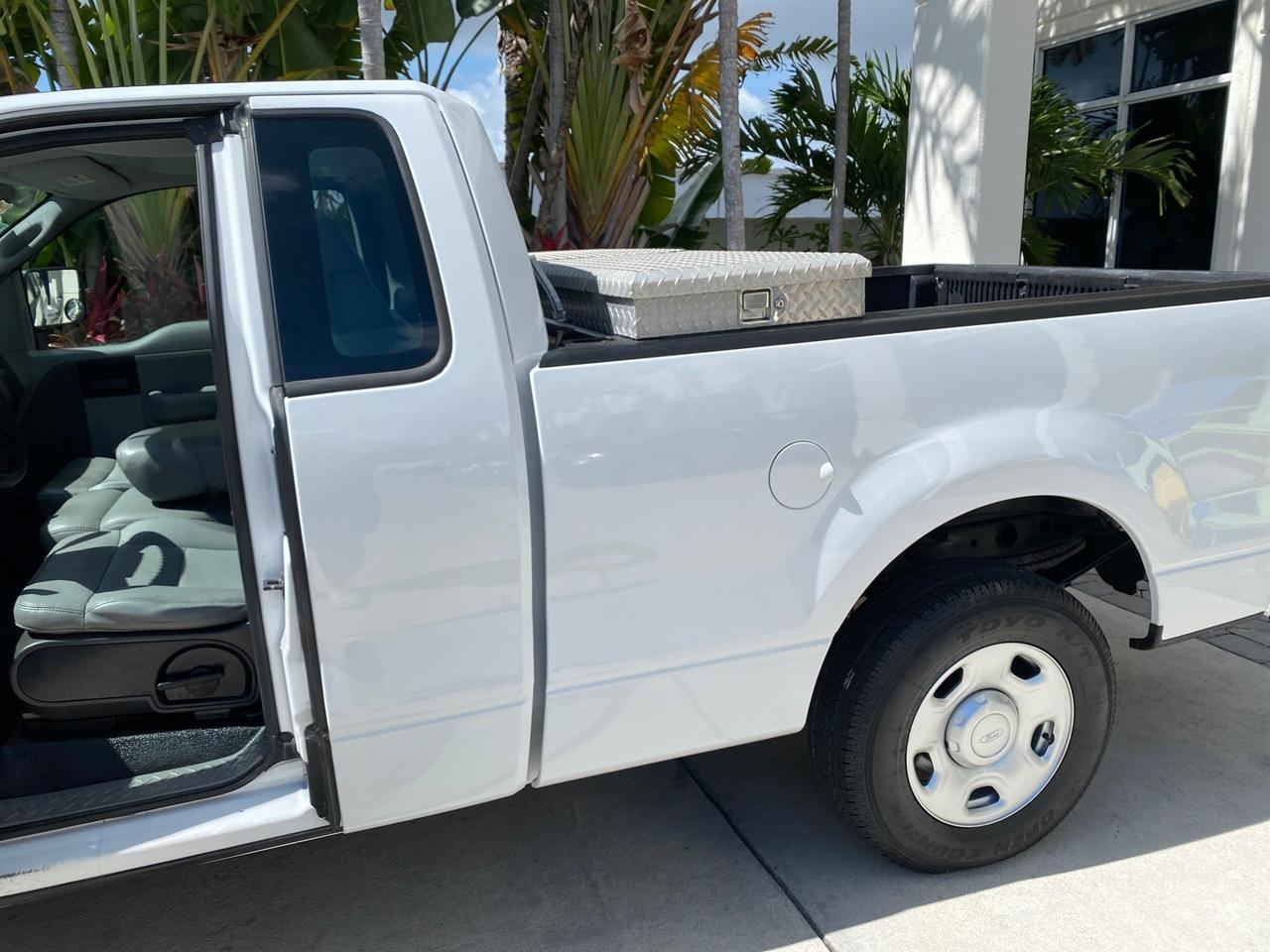 2005 Ford F-150 PU STX LOW MILES 18,931 Pompano Beach FL