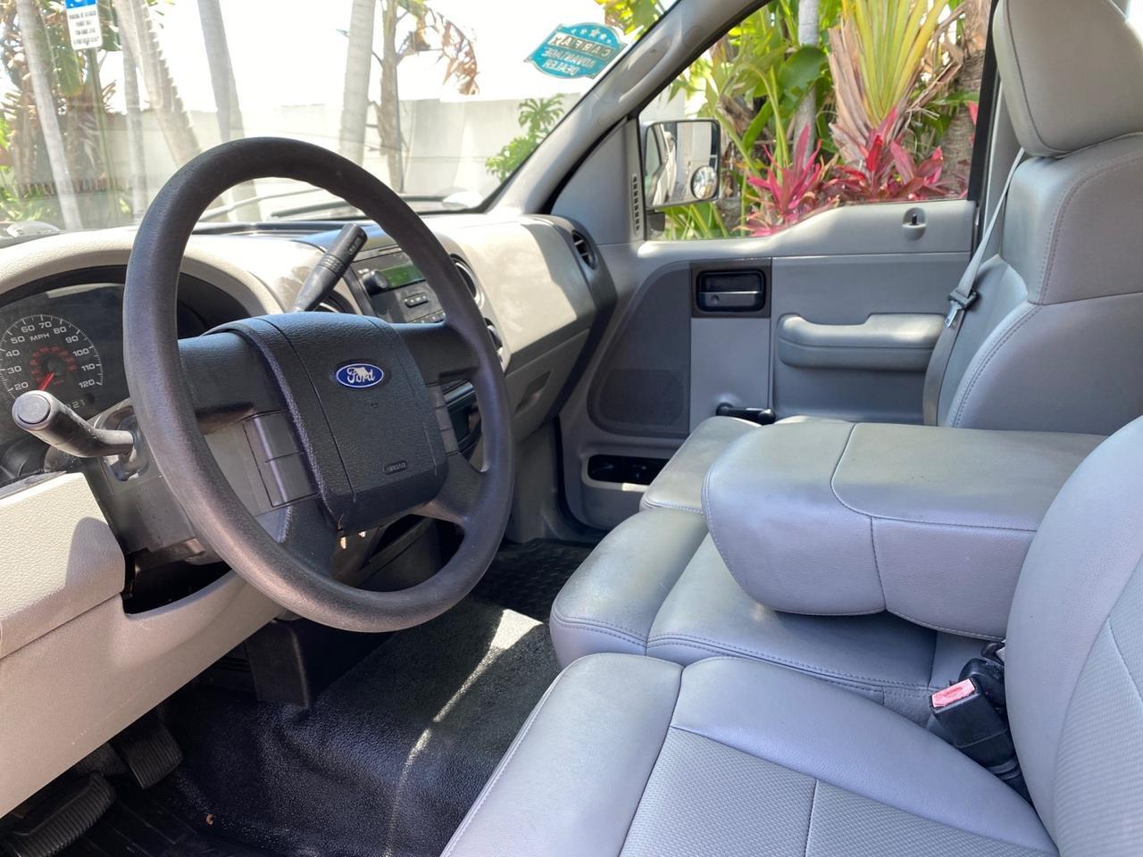 2005 Ford F-150 PU STX LOW MILES 18,931 Pompano Beach FL