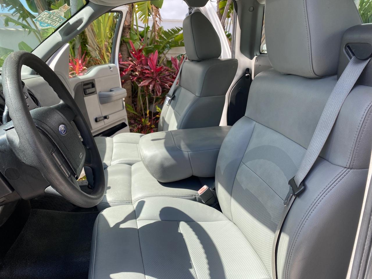 2005 Ford F-150 PU STX LOW MILES 18,931 Pompano Beach FL