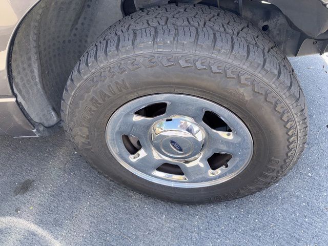 2005 Ford F-150 STX
