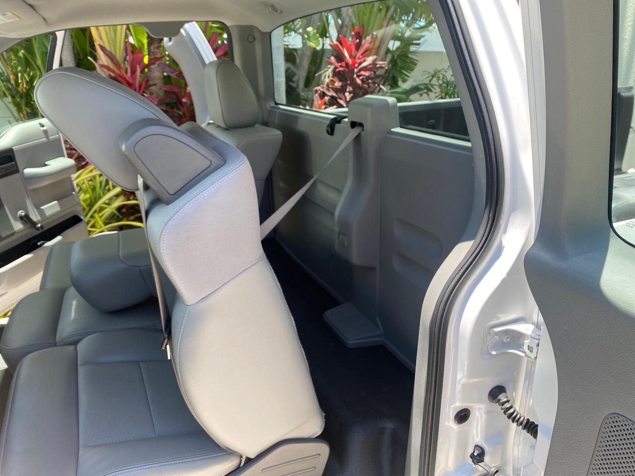 2005 Ford F-150 XL 1 OWNER LOW MILES 23,679 Pompano Beach FL